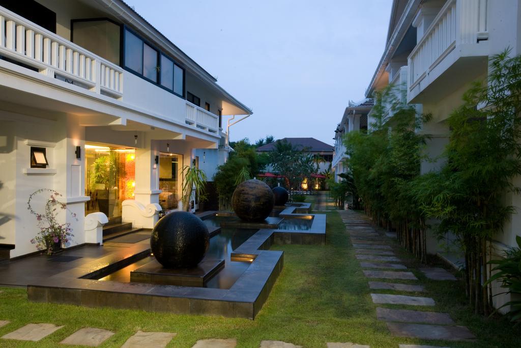 Station touristique Palm Grove Resort, Pattaya Na Chom Thian