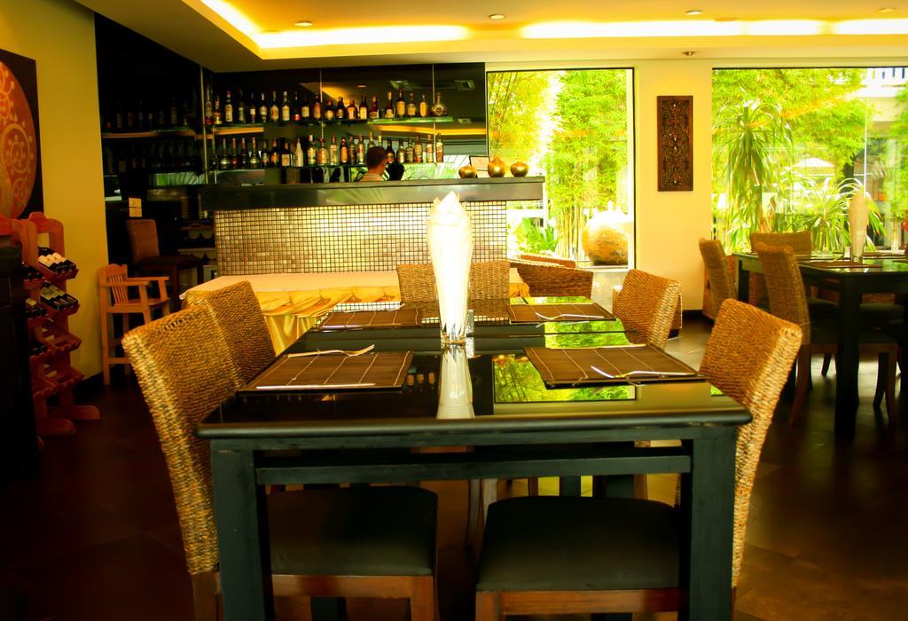 Station touristique Palm Grove Resort, Pattaya Na Chom Thian